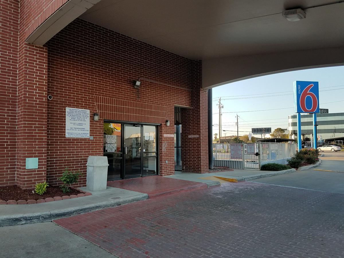 Motel 6-Houston, Tx - Brookhollow Exterior photo