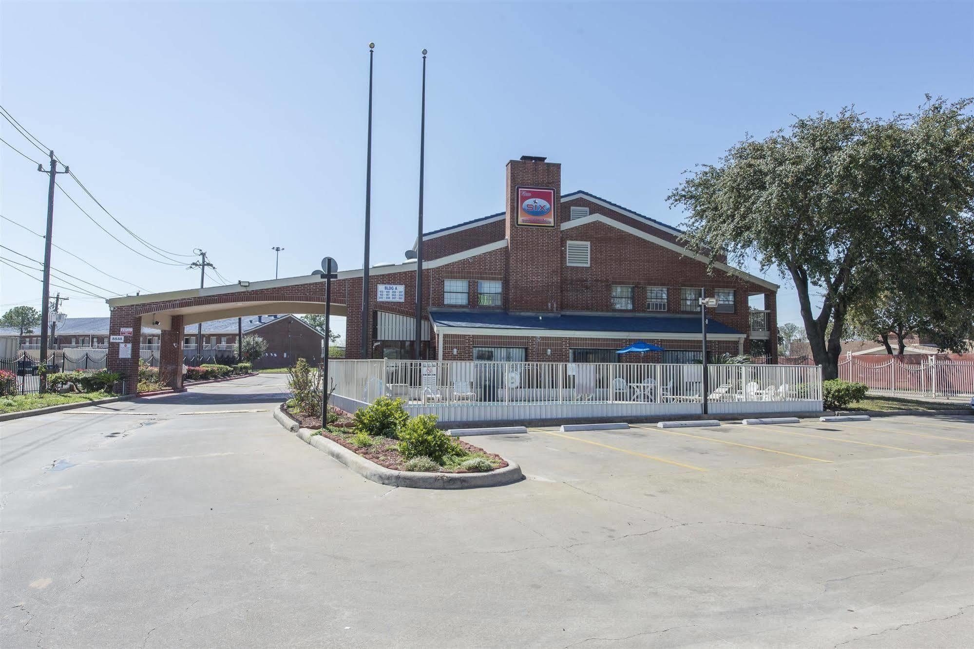 Motel 6-Houston, Tx - Brookhollow Exterior photo