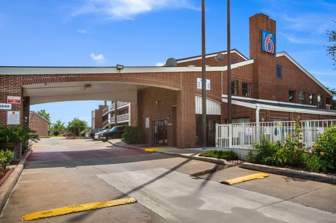 Motel 6-Houston, Tx - Brookhollow Exterior photo